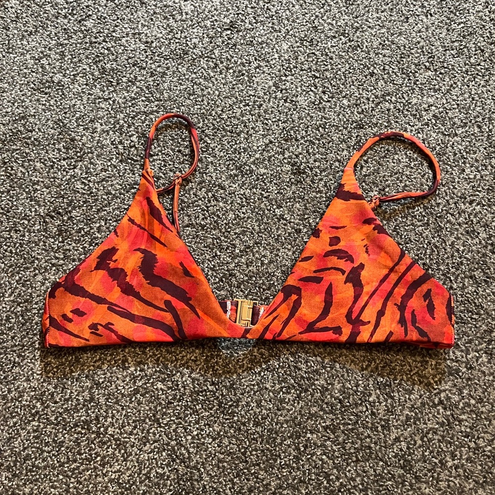 Skatie Gisele Top in WILD